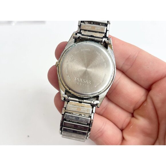 Pulsar Dual T Flexible Men's Day/Date Silver T Vintage Wristwatch - 30mm WORKS! - Picture 6 of 10